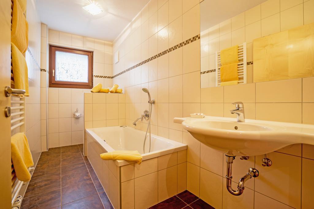 Haus Stampfer Hotell Weissensee Rom bilde