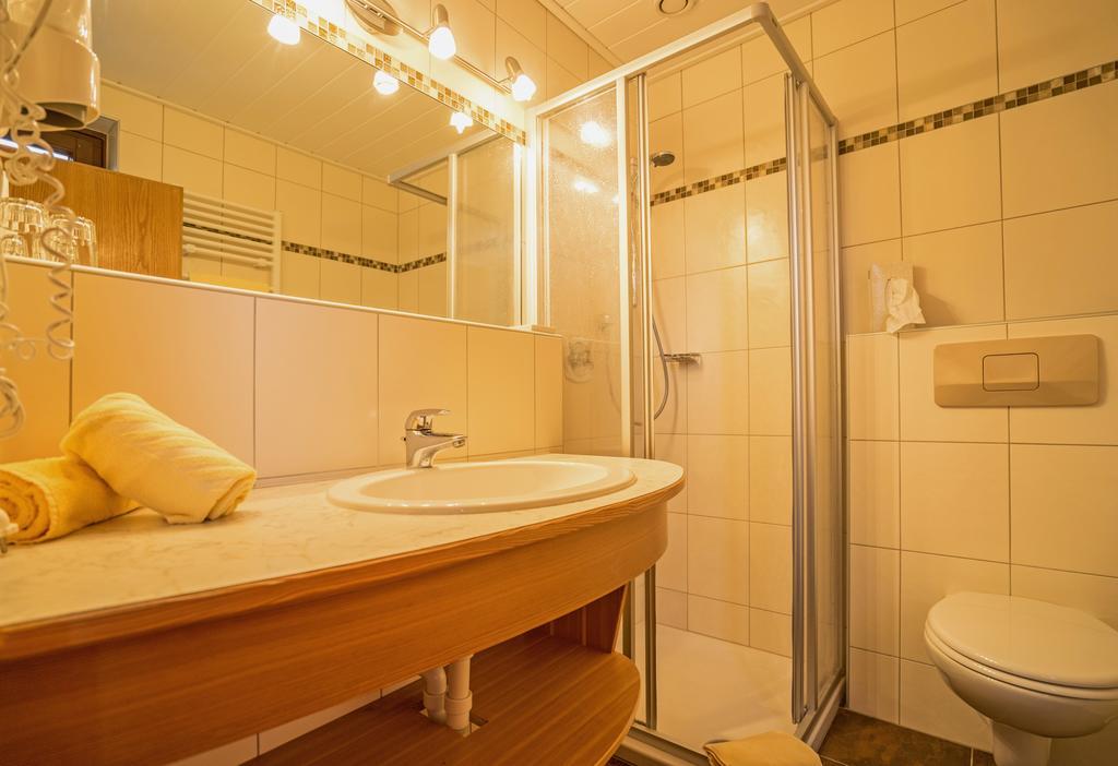 Haus Stampfer Hotell Weissensee Rom bilde