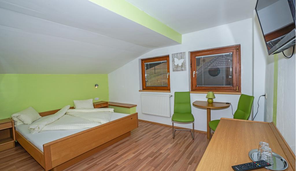 Haus Stampfer Hotell Weissensee Rom bilde